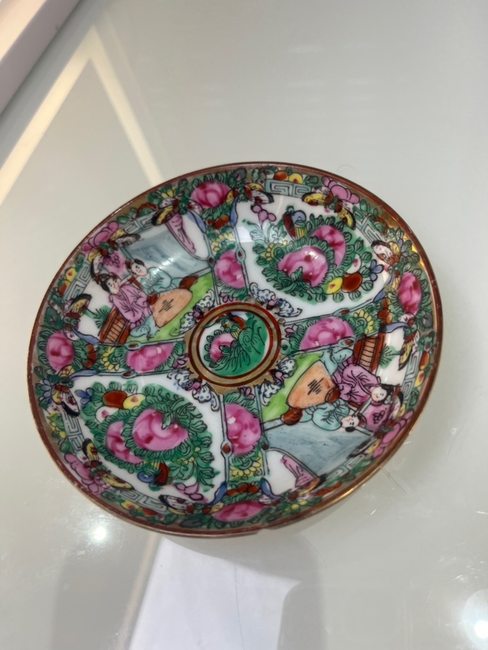 Canton Rose Medallion Dish with Gold Mark